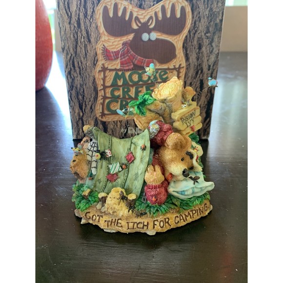 Enesco Moose Creek Crossing figurine - Picture 1 of 6